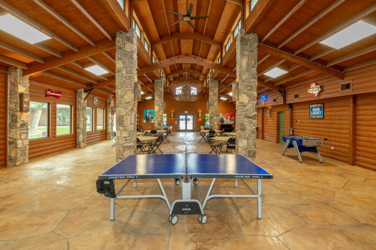 Sun Outdoors Lake Travis Hudson Bend Dış mekan fotoğraf