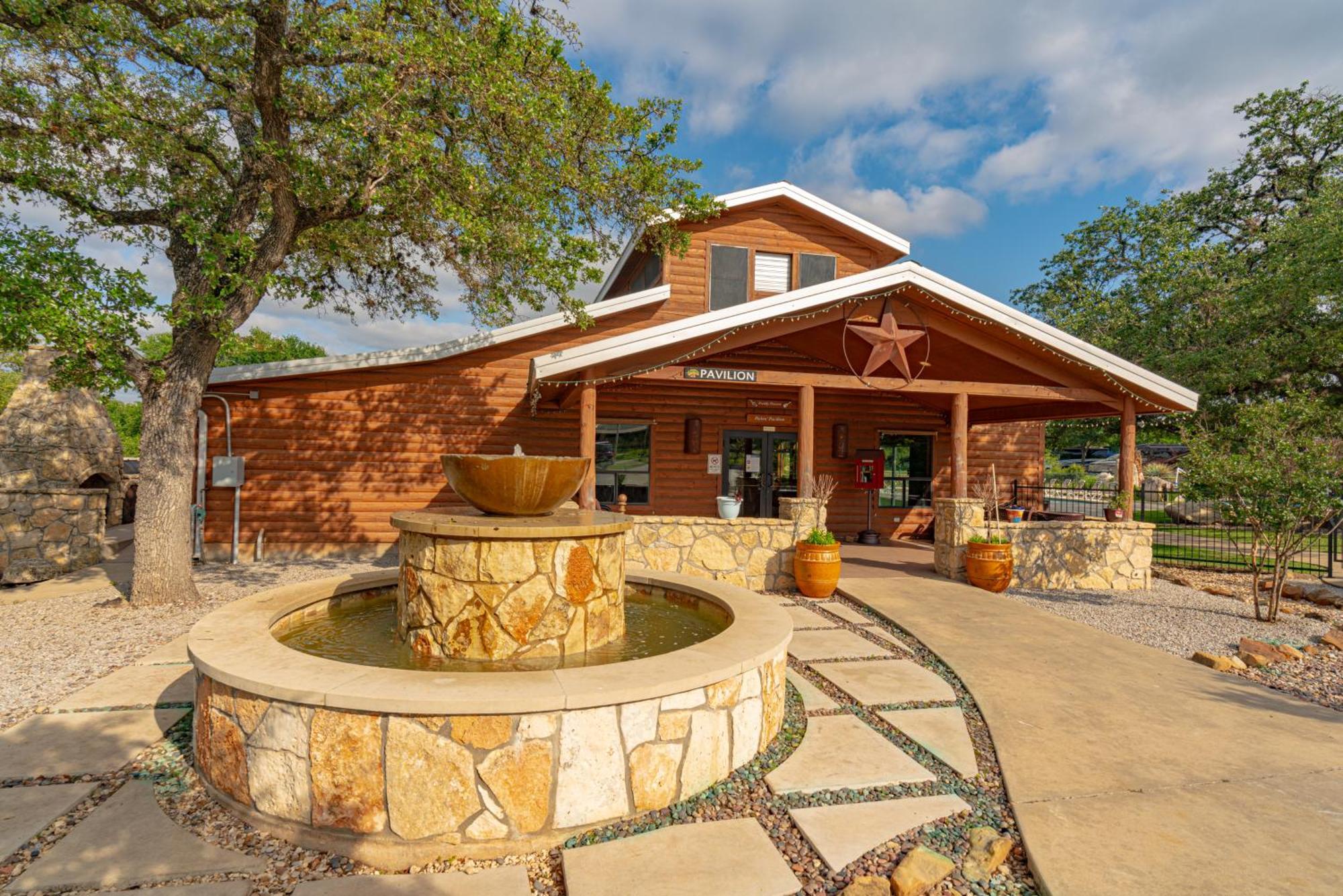Sun Outdoors Lake Travis Hudson Bend Dış mekan fotoğraf